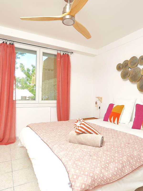 villa-les-salines-flamant-location-appartement-maison-vacances-grau-du-roi-jardin-proche-plage-gallery-offer
