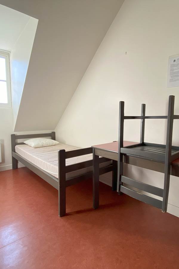 Chambre individuelle 32 Maison du Randonneur AuxR_M_la_rando