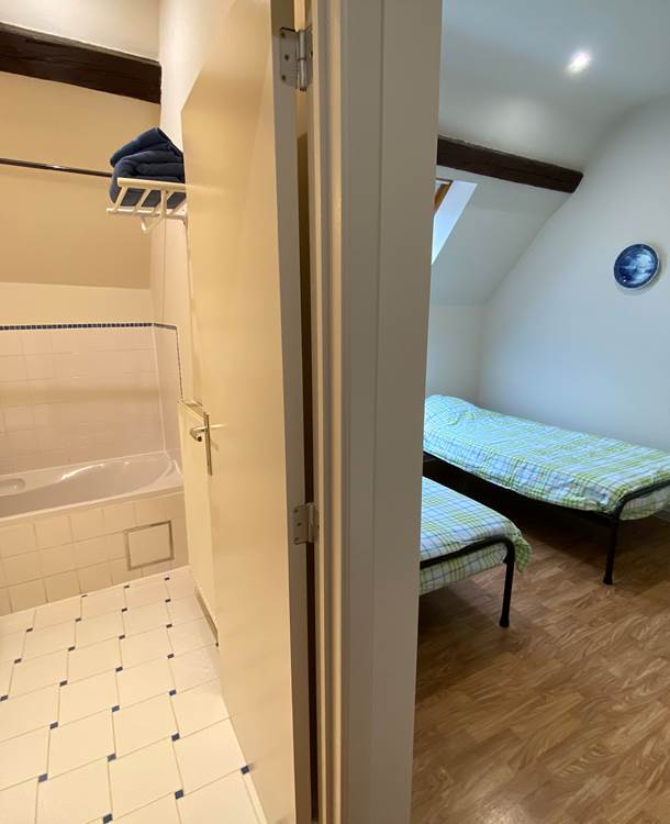 Vue d'ensemble chambre triple_1