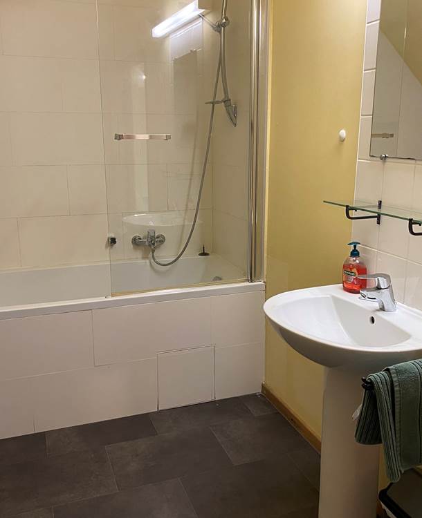 SDB_Gîte 5 pers_2