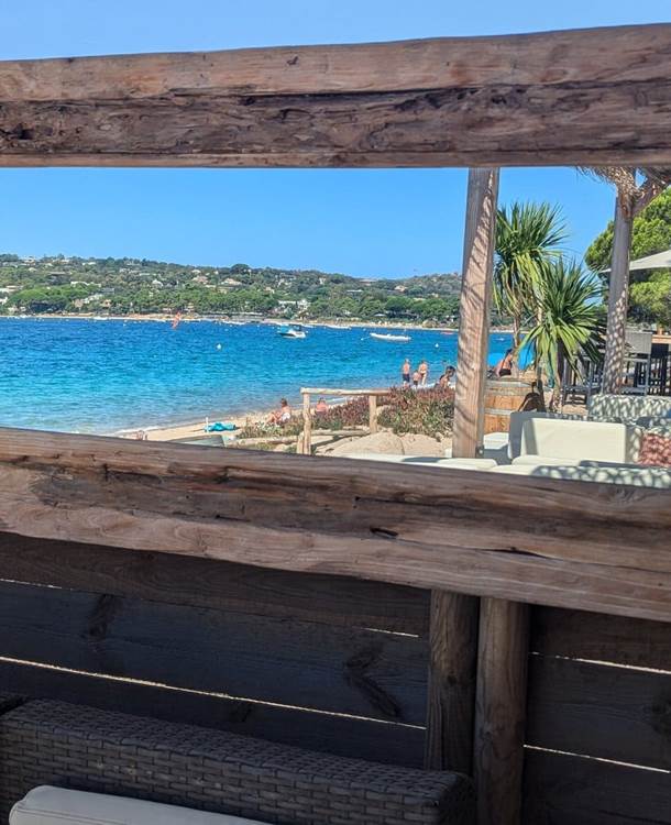 vue-plage-paillotte-37d2-benedettu