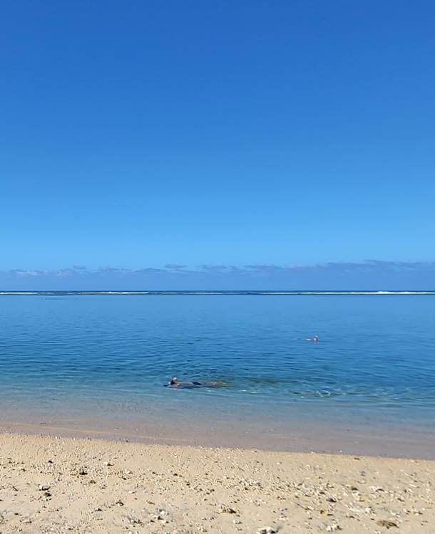 plage de trou d'eau au réveil