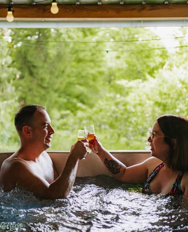 Espace bien-être : idéal pour profiter en amoureux . Crédit photo : Laura Vergne