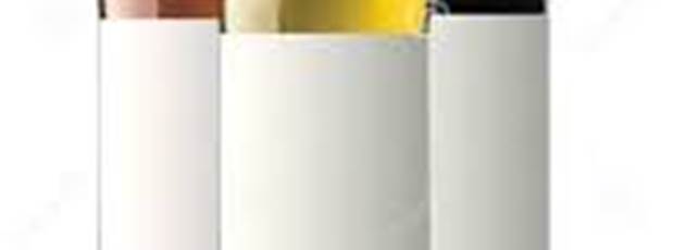 25-03-01 Bouteille 3 sortes de vin V1