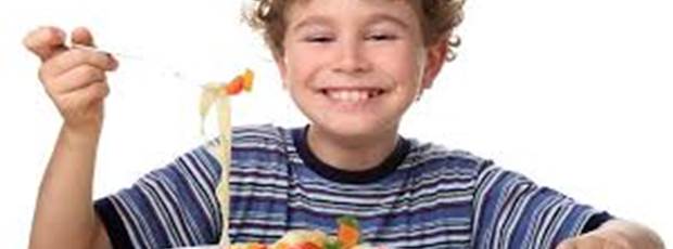Un repas pour le bonheur des enfants