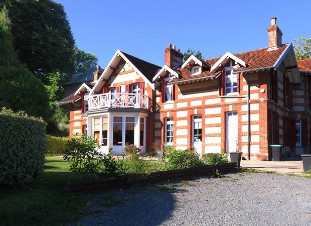 La Villa des Rosiers
