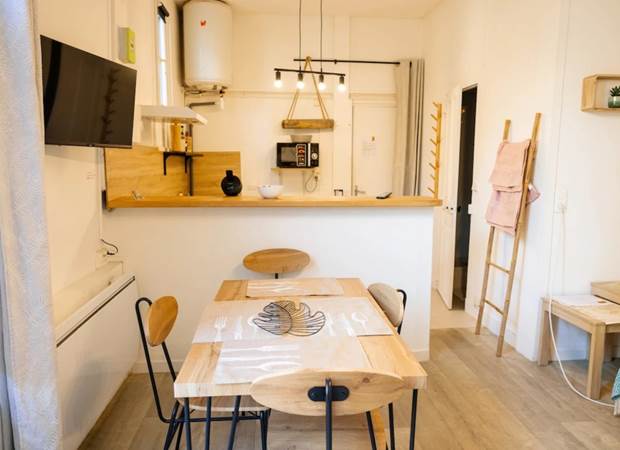 •	coin repas convivial