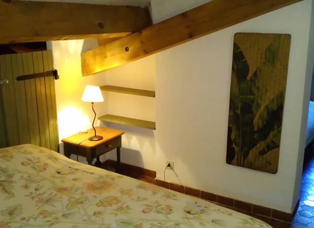 Chambre 3 lits, côté lit double