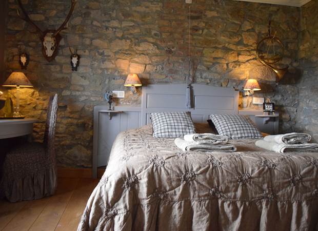 000016611-Kris et Siska Struyf-Willems-Chambres d'hôtes Au Bord de la Source