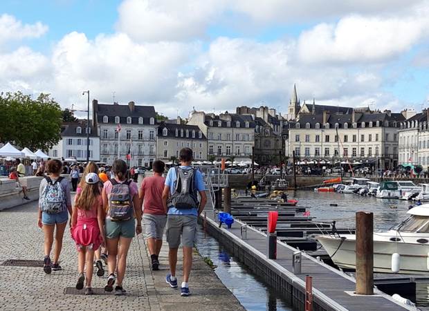 CITY TREK VANNES YOUCAMP