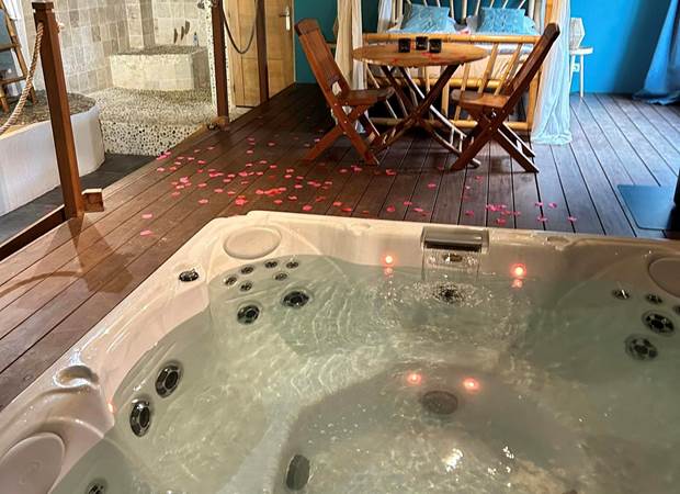suite avec jacuzzi