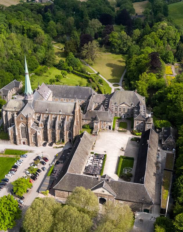 ABBAYE-Brasserie-ValDieu-aerial-2023-img-around