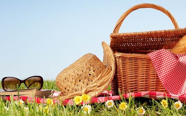 pique nique sandwich table hôtes la forestière quercy