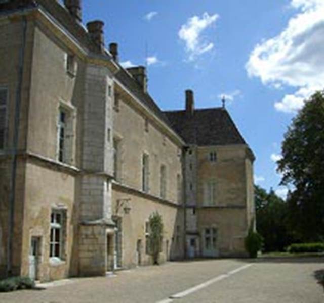 http---bourgogne-du-sud.com-images-bdd-photos-100108-1-148028