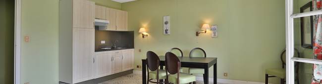 Gîte Junior Gentilhommière Suite 35 36 avec cuisine séjour chambre séparée et balcons