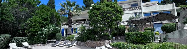 VILLA AGATHEA - VUE DE LA PISCINE