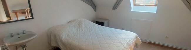 CHAMBRE 28