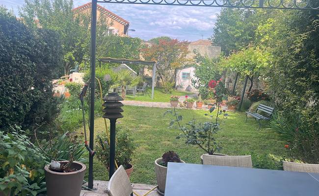 Vue de notre jardin en Provence