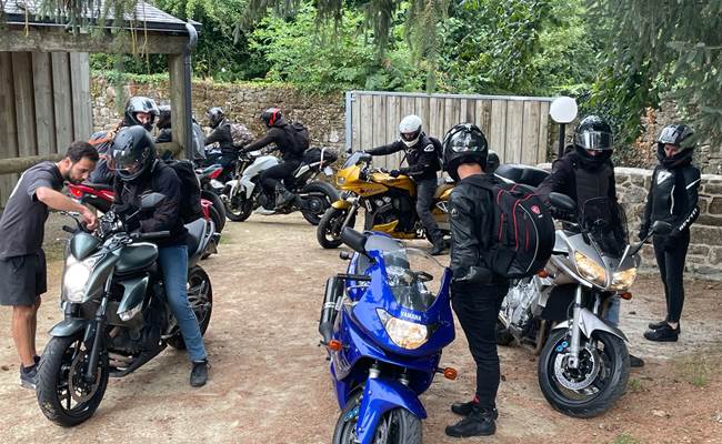 Accueil Club de Moto au Gîte Ty Bihui Bretagne Pontivy