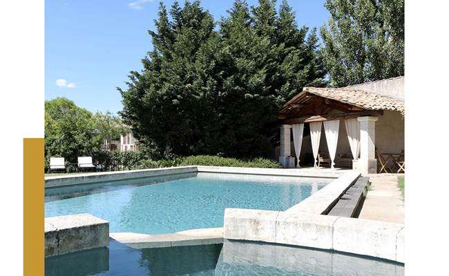 Piscine extérieure - Maison d'hôtes à Orange
