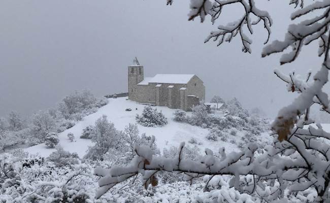 Le Vieil Aiglun en hiver