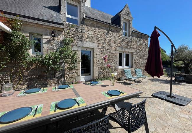 repas-exterieurs-vacances-famille-conviviales-baden-bretagne-sud