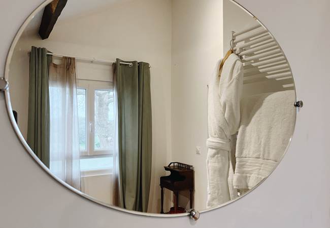 Chambre 4 - Domaine Labouroume - chambre d'hote a la campagne4