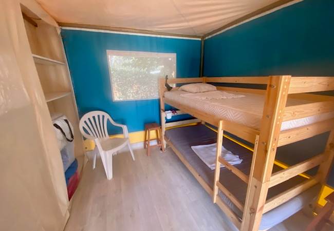 2e chambre avec lits superposés