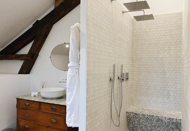 Chambre 4 - Domaine Labouroume - chambre d'hote a la campagne6