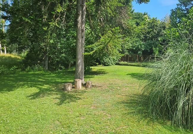 Nature-clos-arboré-repos-détente-vacance