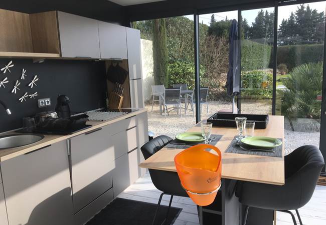 espace cuisine tout equipé