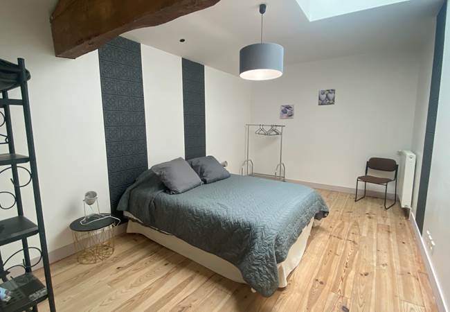 chambre-20m2-2-personnes-gite-hibou-le-fleix