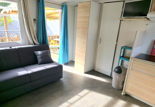 Le canapé lit transformable en lit en 140cm