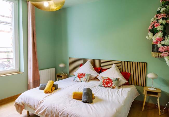 •	lit king size 180x200 ou 2 lits 90x200