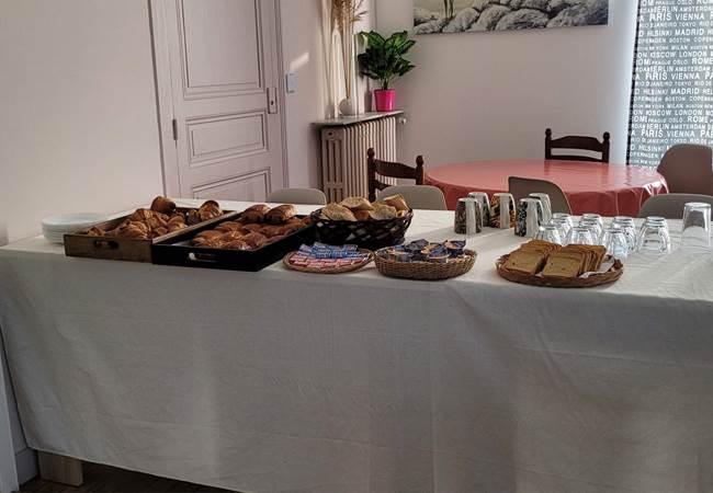 Service petit déjeuner