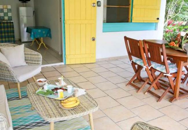 Gite-Bananier-terrasse-repos-detente