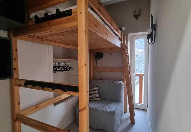 chambre avec lit mezzanine et lit supplémentaire possible