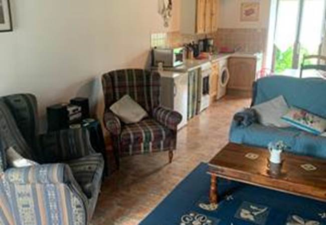 Living area in Poppies