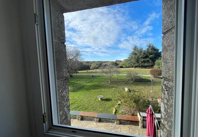 vue_chambre_etage_maison_de_vacances_location_famille_amis_bretagne_sud_golfe_du_morbihan