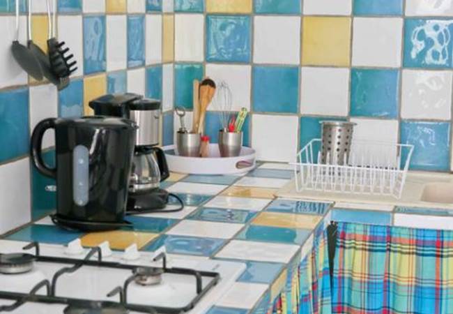 Gite-Bananier-cuisine-equipee-repas