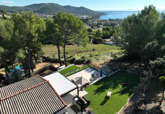 Terrasse MISTRAL avec piscine
