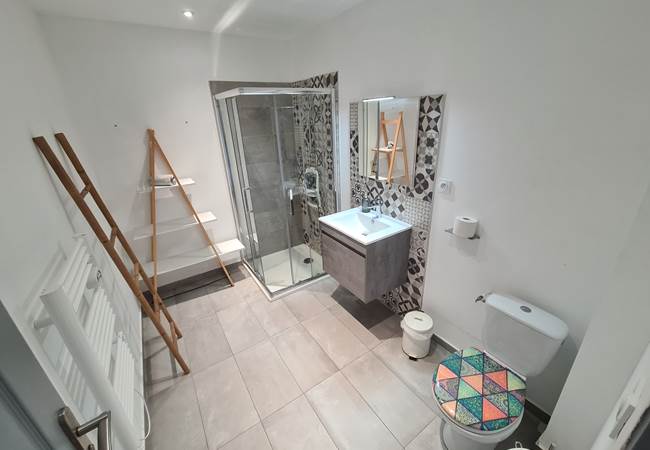 La grande salle de bain