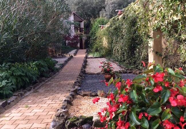 allee-fleurie-pour-aller