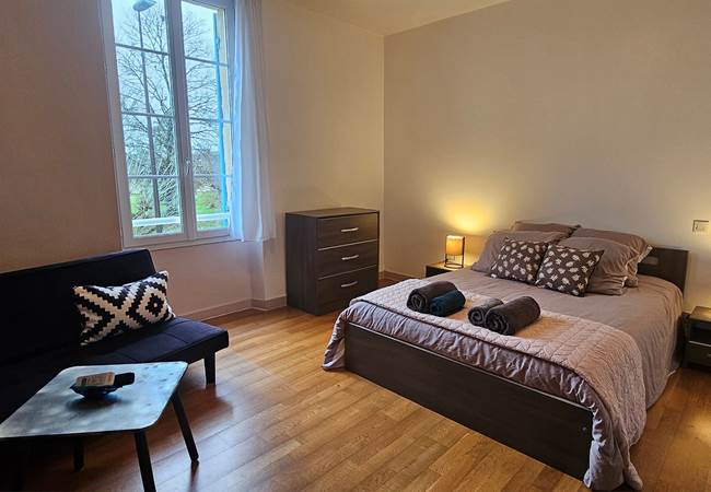 Chambre Brune Vallée de la Dordogne-lit double