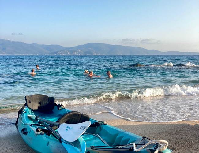 Abbartello kayak Corse coucher de soleil Golfe du Valinco