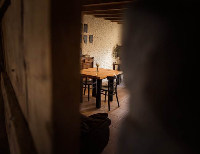 Entre et installe toi