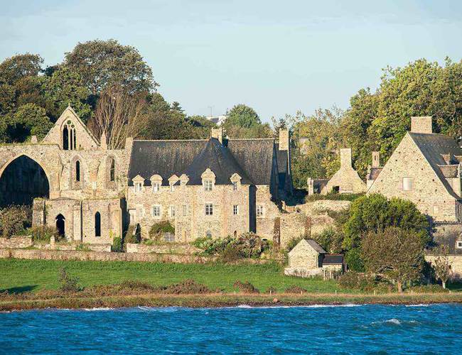 La Korrigane_Binic-Etables sur mer_Chambre d'hote_Hotel_Abbaye de Beauport