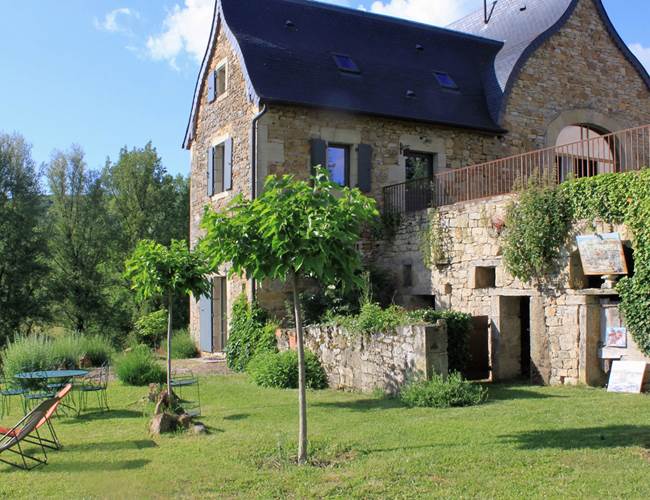 Le gîte "Ma chère Emée" avec ses anciennes porcheries