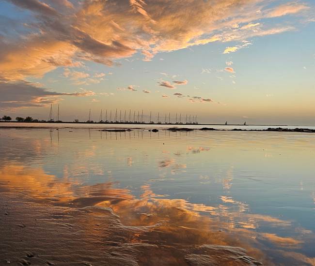 Exceptionnel couché de soleil en Camargue-photo-page