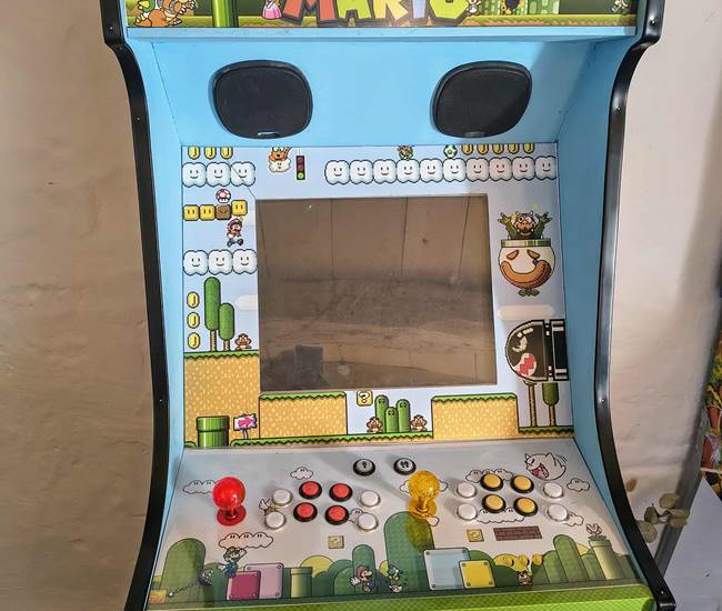 borne-arcade-retro-mario-loisirs-famille-centres-aveyron.jpg-photo-page